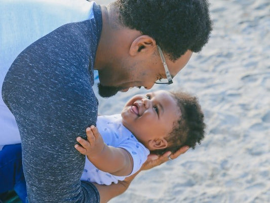 Everything You Need to Know About Babies: From Birth to First Steps - Blue Marc
