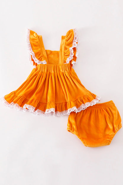 “Honey Bloom” Velvet Dandelion Short Set for Baby Girls