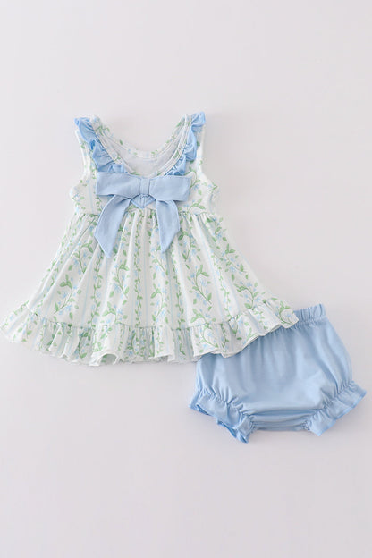 Ruffled Botanical Baby Girl Set with Blue Bloomers – Elegant Summer Outfit