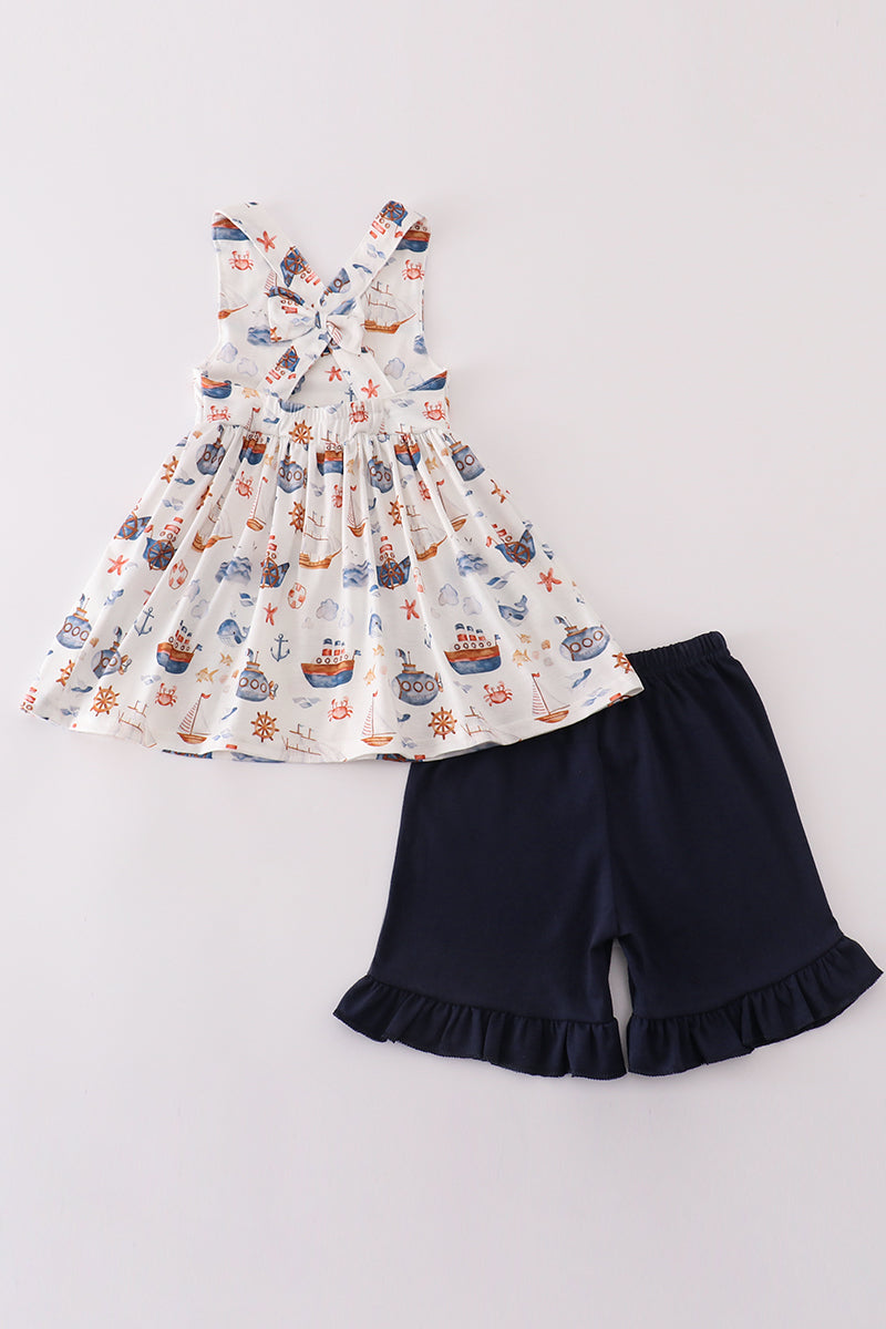 Nautical-Themed Girls Outfit with Tunic and Navy Shorts – Ideal for Summer Fun