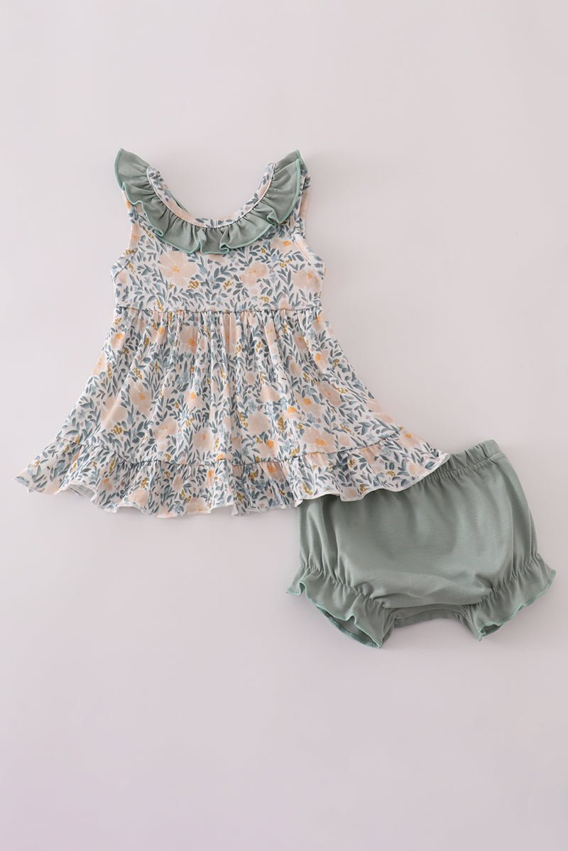 Baby Girl Ruffle Top & Bloomers Set – Sage Floral Charm - Blue Marc