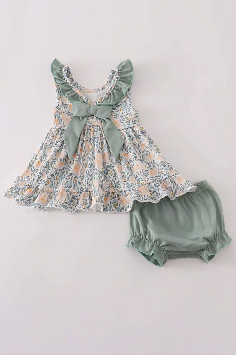 Baby Girl Ruffle Top & Bloomers Set – Sage Floral Charm - Blue Marc